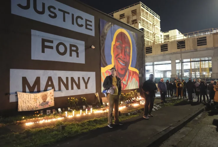 People protesting for justice for Manuel Ellis | Credits: The Seattle Times